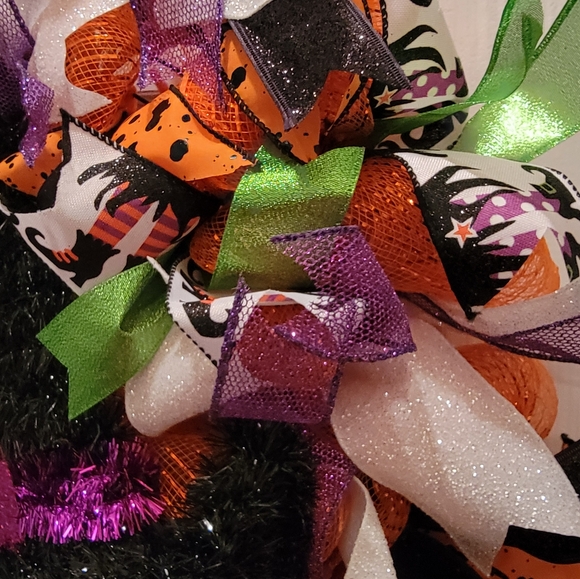 Halloween Witch Wreath | Halloween Wreath | Witch with Legs | October Wreath - Picture 4 of 11